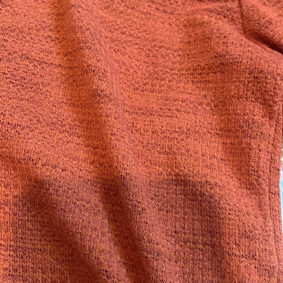 Burnt Orange very crop top extra sheer - Picture 3 of 4